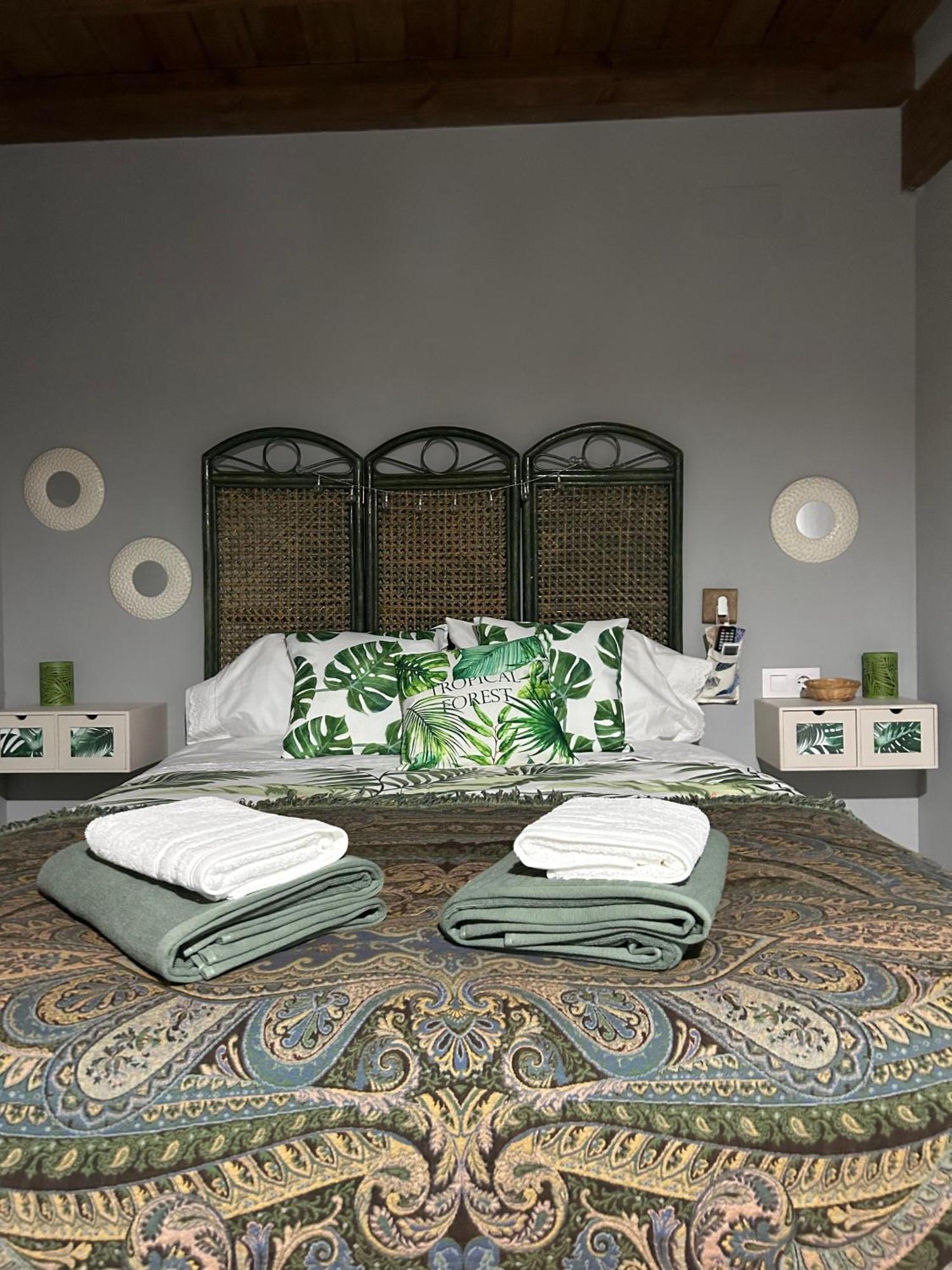 Casa Misi Villa Канделеда Екстериор снимка